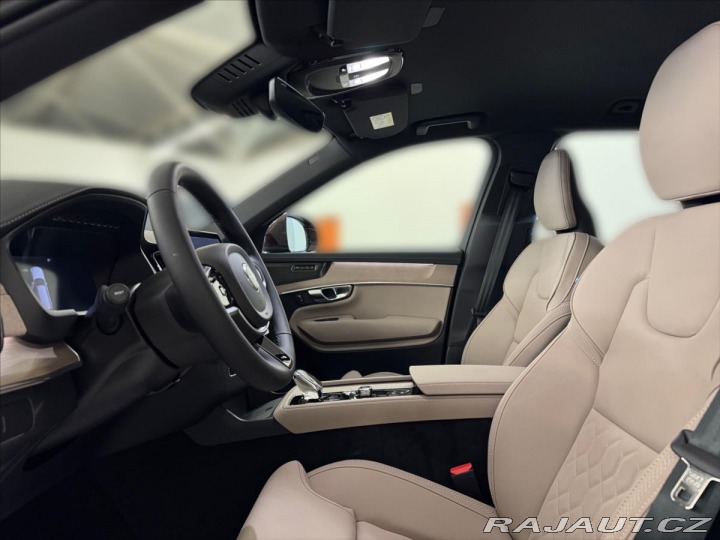 Volvo XC90 2,0 B5 AWD Bright Plus 19 2025