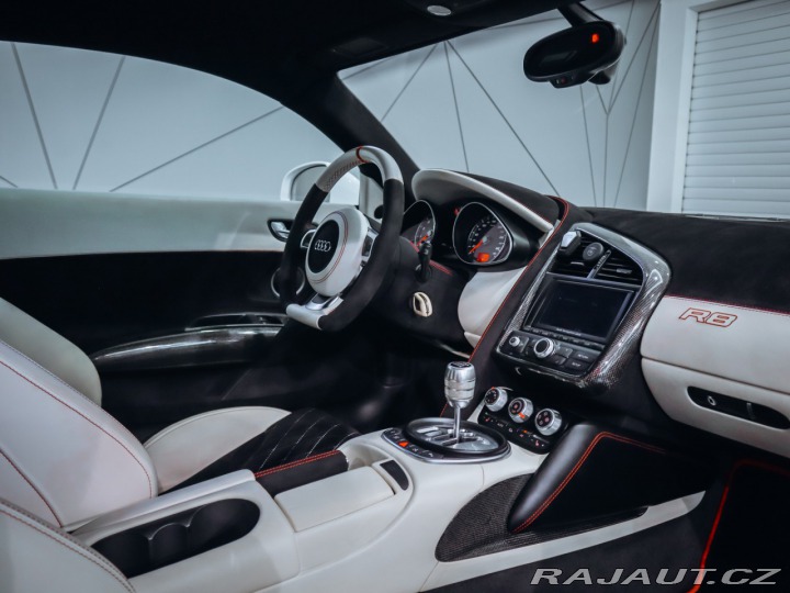 Audi R8 4.2 TFSI Quattro 6MAN - T 2008