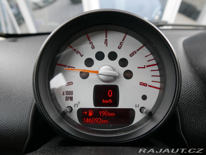 Mini Countryman 1,6i ALL4 90kW REZERVACE 2013
