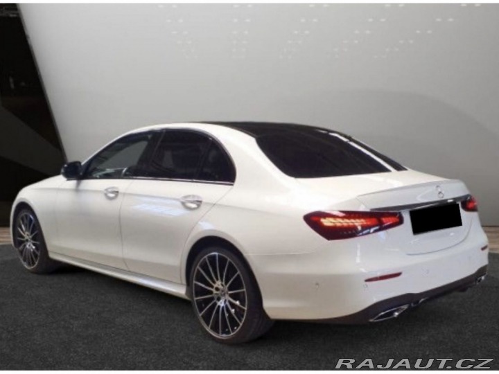 Mercedes-Benz E E 400d 4MATIC AMG 243 kW 2021