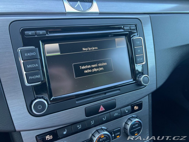 Volkswagen Passat Comfortline 2,0TDI 103kW 2013