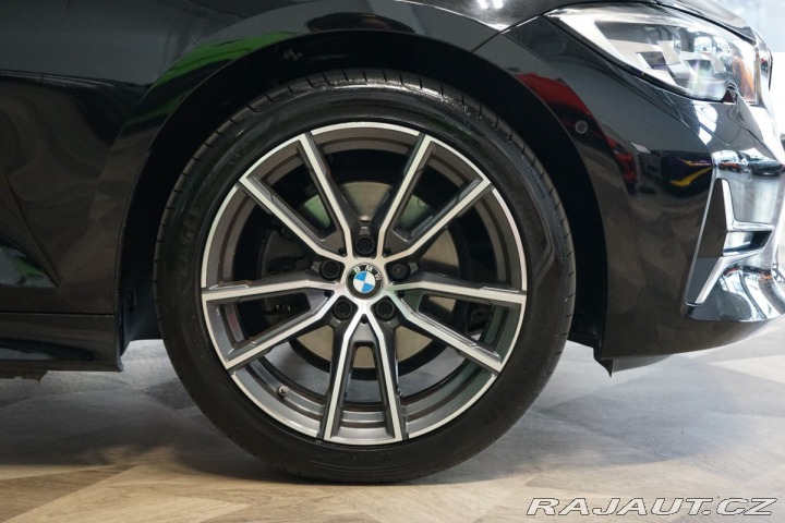 BMW 3 320d*xDRIVE*NEZ.TOP*CARPL 2019