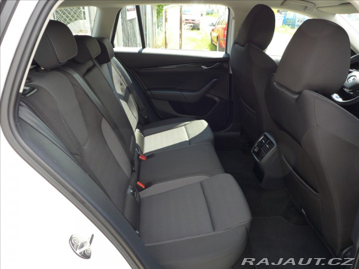 Škoda Octavia 2,0 TDI LED, NAVI, DPH 2022