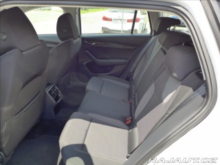 Škoda Octavia 2,0 TDI LED, NAVI, DPH 2022