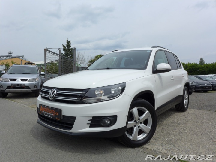 Volkswagen Tiguan 2,0 TDi DIGI AC, PDC, 1.M 2012