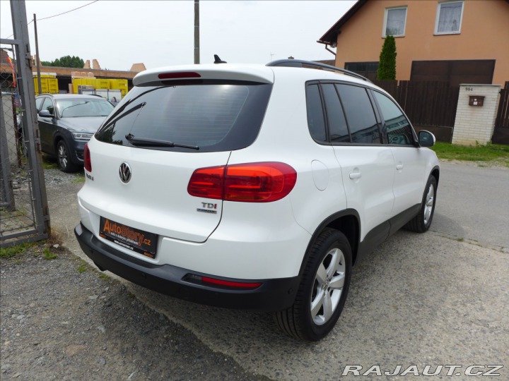 Volkswagen Tiguan 2,0 TDi DIGI AC, PDC, 1.M 2012