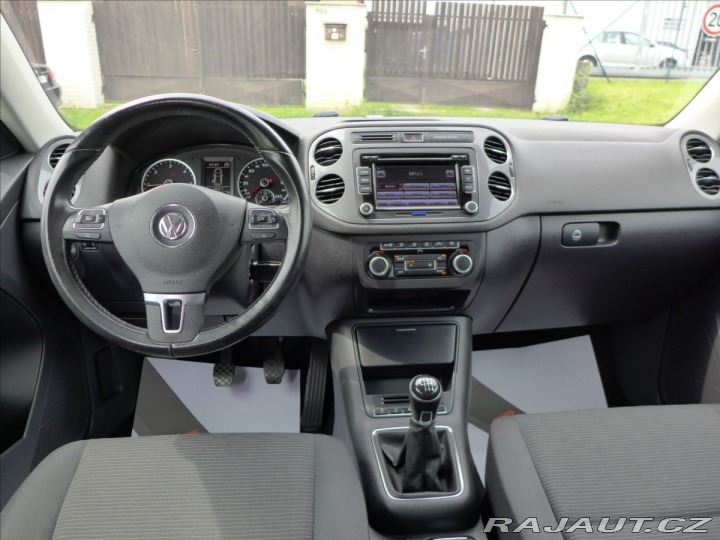 Volkswagen Tiguan 2,0 TDi DIGI AC, PDC, 1.M 2012