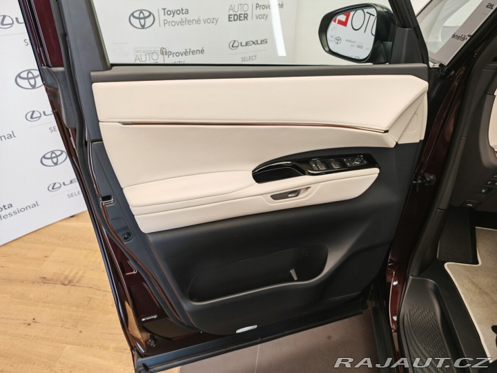 Lexus Ostatní modely LM 350h 2,5 4×4 Luxury Amonite Sa 2024