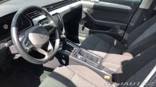 Volkswagen Passat 2,0 TDi 110kW DSG Busines 2022