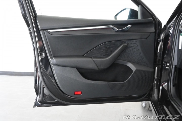 Škoda Octavia 2,0 TDi 110kW DSG Style Z 2022