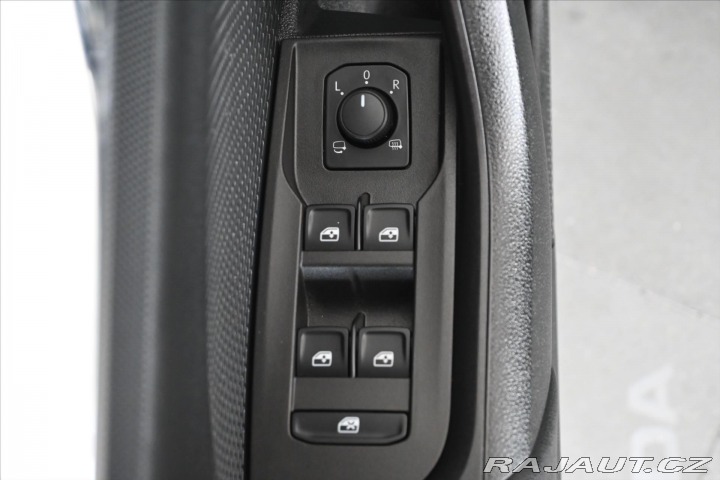 Škoda Octavia 2,0 TDi 110kW DSG Style Z 2022