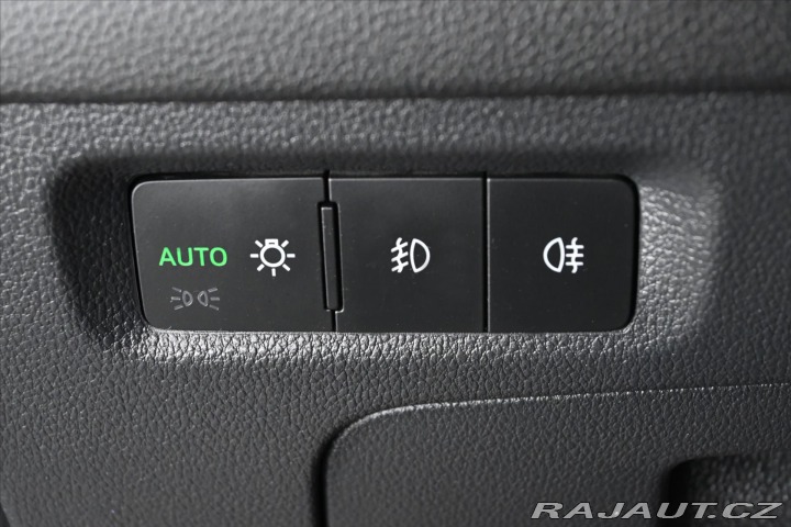 Škoda Octavia 2,0 TDi 110kW DSG Style Z 2022
