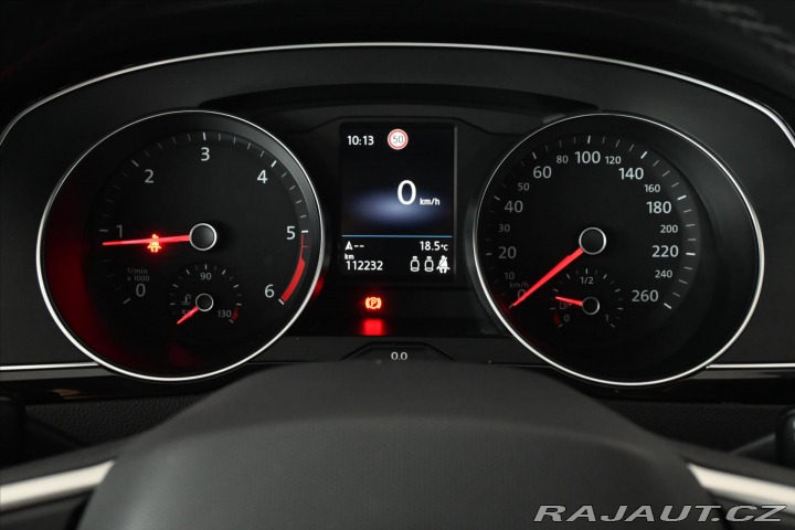 Volkswagen Passat 2,0 TDi 110 kW BUSINESS Z 2021