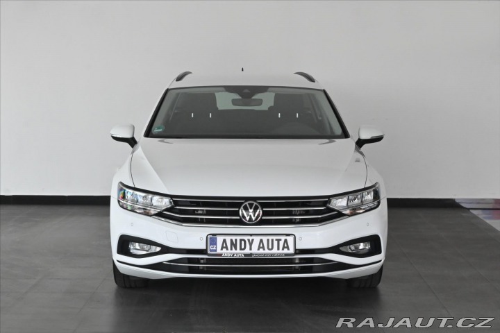 Volkswagen Passat 2,0 TDi 110kW Business Zá 2021