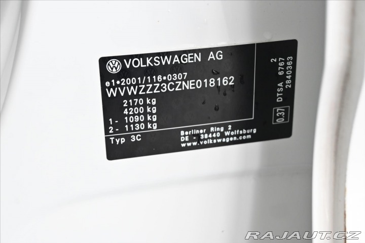 Volkswagen Passat 2,0 TDi 110kW Business Zá 2021