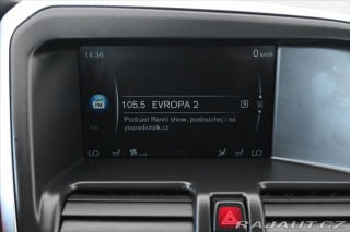Volvo XC60 2,4 D5 133kW AWD MOMENTUM 2014