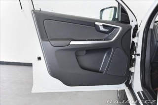 Volvo XC60 2,4 D5 133kW AWD MOMENTUM 2014