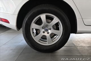 Volvo XC60 2,4 D5 133kW AWD MOMENTUM 2014