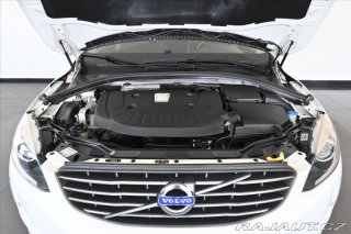 Volvo XC60 2,4 D5 133kW AWD MOMENTUM 2014