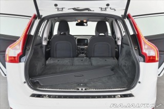 Volvo XC60 2,4 D5 133kW AWD MOMENTUM 2014