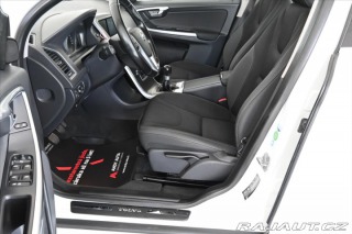 Volvo XC60 2,4 D5 133kW AWD MOMENTUM 2014