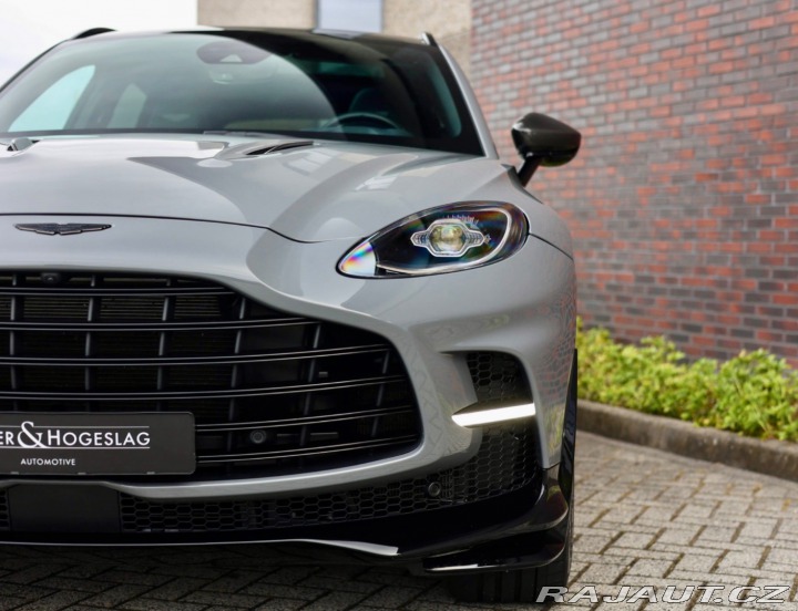 Aston Martin DBX 4.0 V8 707PS | China Gre 2023