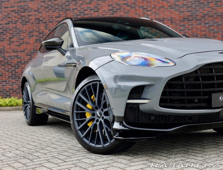 Aston Martin DBX 4.0 V8 707PS | China Gre 2023