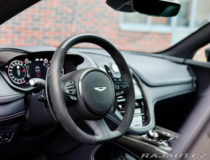 Aston Martin DBX 4.0 V8 707PS | China Gre 2023