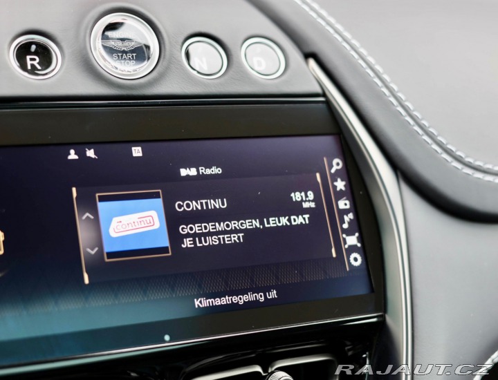 Aston Martin DBX 4.0 V8 707PS | China Gre 2023