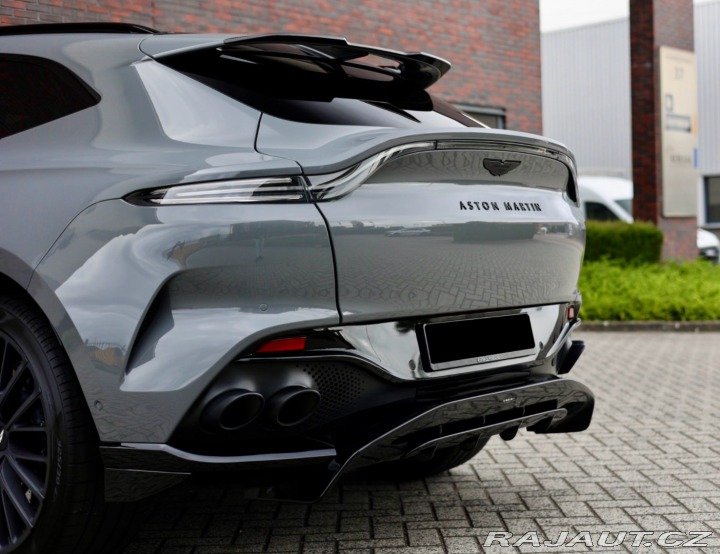 Aston Martin DBX 4.0 V8 707PS | China Gre 2023