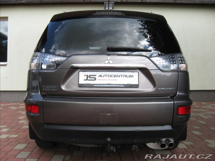 Mitsubishi Outlander 2,2 DI-D 177PS X-Tra 2011