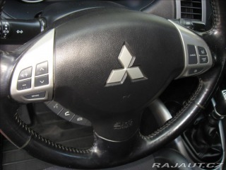 Mitsubishi Outlander 2,2 DI-D 177PS  X-Tra 2011