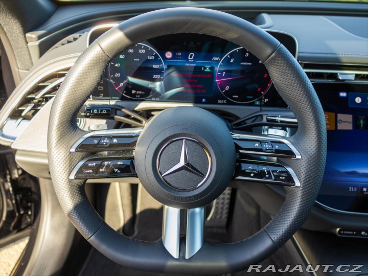 Mercedes-Benz E 2,0 220d 4MATIC AMG Premi 2025