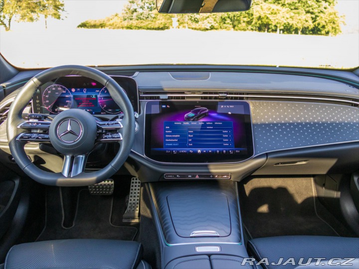 Mercedes-Benz E 2,0 220d 4MATIC AMG Premi 2025