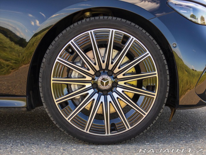 Mercedes-Benz E 2,0 220d 4MATIC AMG Premi 2025