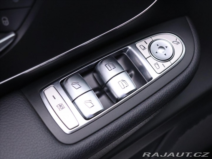 Mercedes-Benz V 2,0 CDi 140kW AMG Line DP 2023