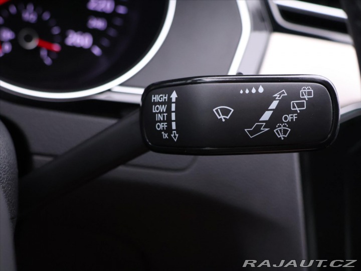 Volkswagen Passat 2,0 TDI 110 kW Kamera CZ 2022