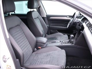Volkswagen Passat 2,0 TDI 110 kW Kamera CZ 2022