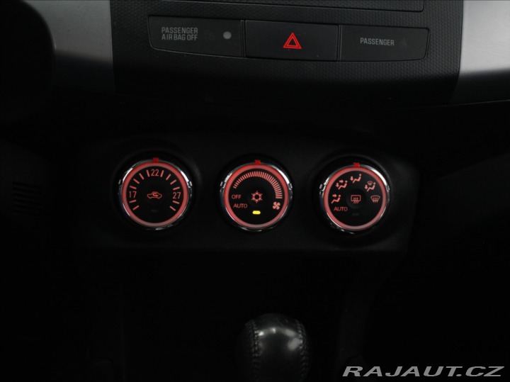 Citroën C-Crosser 2,2 HDI AT 4x4 7míst DPH 2010