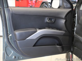 Citroën C-Crosser 2,2 HDI AT 4x4 7míst DPH 2010