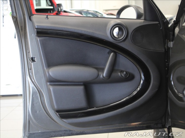 Mini Countryman 1,6 i MT Panorama Kůže 16 2012
