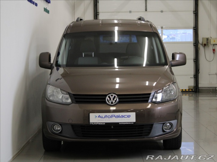 Volkswagen Caddy 1,6 TDI Maxi 7.míst Webas 2011