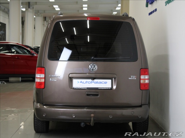 Volkswagen Caddy 1,6 TDI Maxi 7.míst Webas 2011