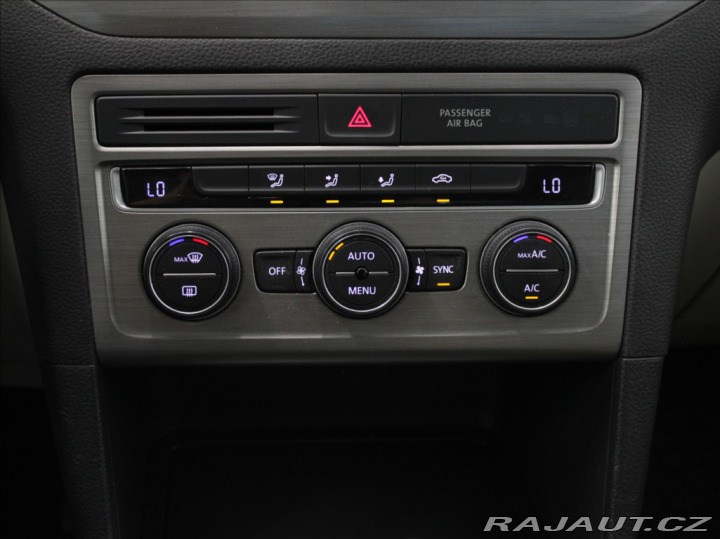 Volkswagen Golf Sportsvan 1,2 TSI 81kW 2.maj.ČR 142 2015