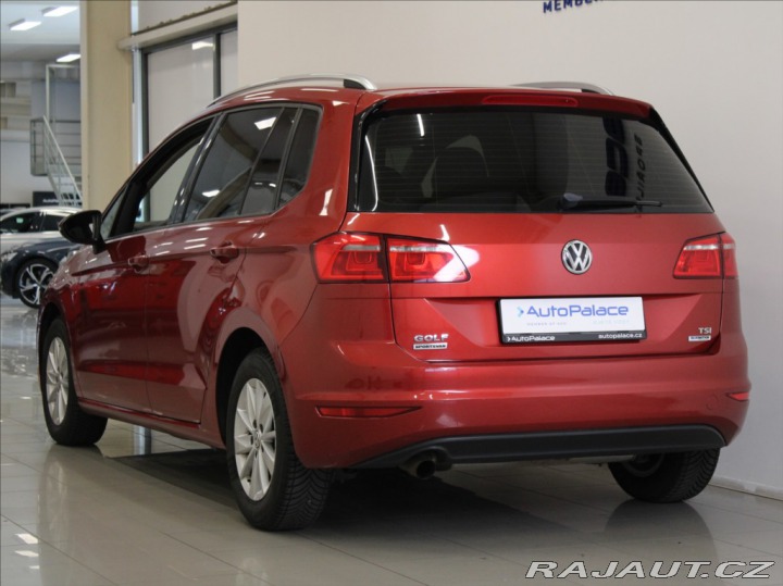 Volkswagen Golf Sportsvan 1,2 TSI 81kW 2.maj.ČR 142 2015