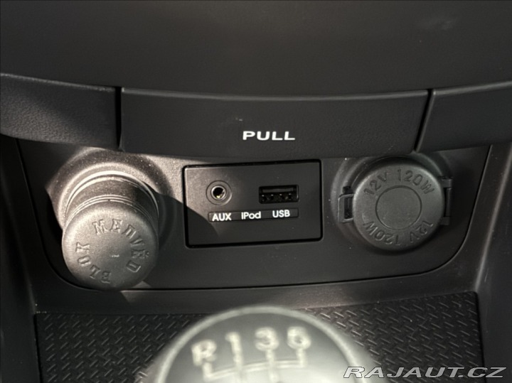 Hyundai i30 1,4 NOVÁ STK, PO SERVISE 2009