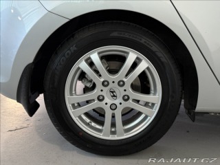 Hyundai i30 1,4 NOVÁ STK, PO SERVISE 2009
