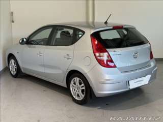 Hyundai i30 1,4 NOVÁ STK, PO SERVISE 2009