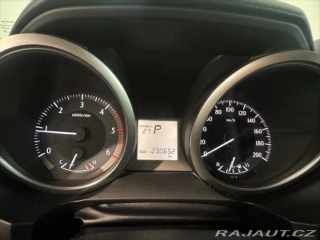 Toyota Land Cruiser 3,0 D-4D 150 SERVISNÍ KNI 2015