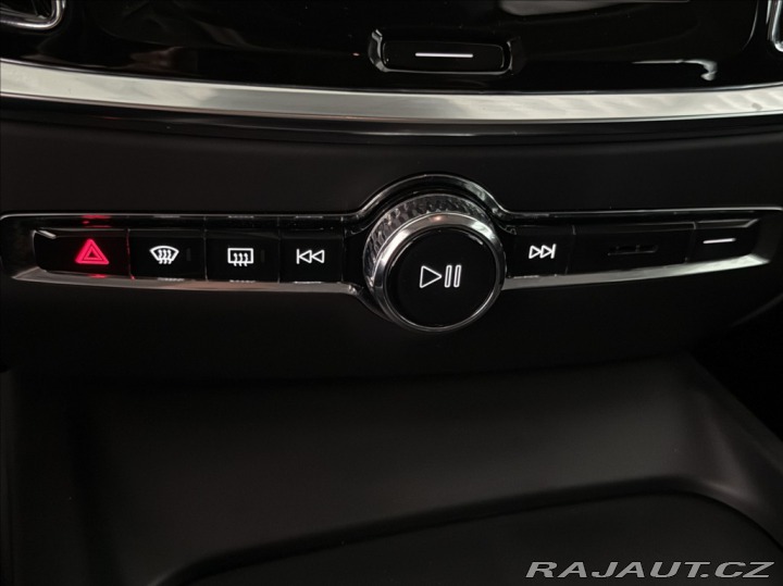Volvo V60 2,0 B4 AUTOMAT po servise 2020